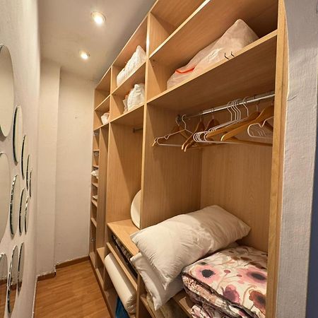 Апартаменты Acogedor Piso En Барселона Экстерьер фото