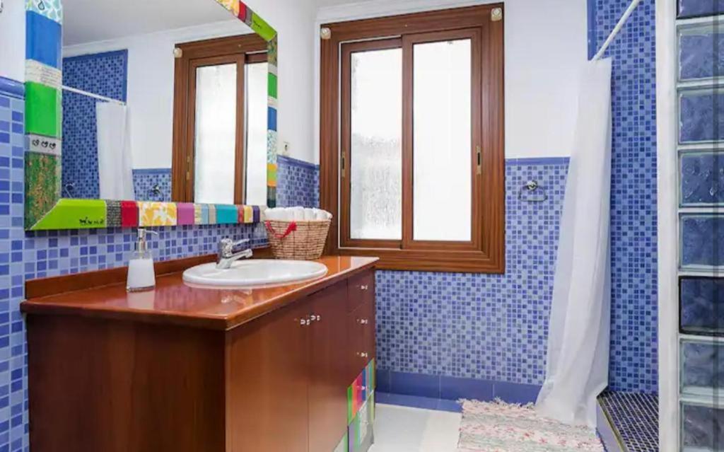 Апартаменты Acogedor Piso En Барселона Экстерьер фото